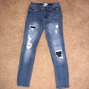 Refuge crystal patch destructed denim.